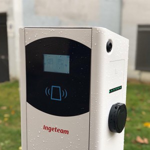 ΣΤΑΘΜΟΣ ΦΟΡΤΙΣΗΣ AC 2x22KW INGEREV FUSION STREET